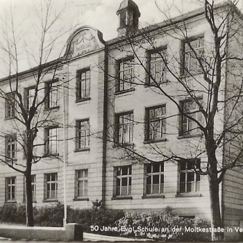 1910 Schule Moltkestr.png
